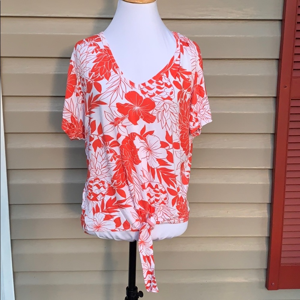 Casey Key women’s orange crop top $5/25